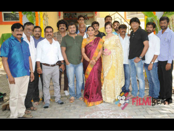 'ದೇಶಪ್ರೇಮದ ನೆರಳು ದಾಂಪತ್ಯದ ಉರುಳು' -ಉದಯವಾಣಿ