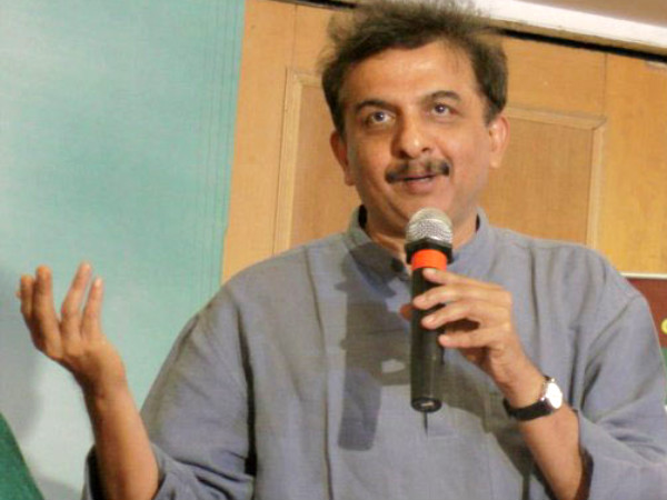 ಗೀತ ಸಾಹಿತ್ಯವಿರುವ ವಿಡಿಯೋ ಲಭ್ಯವಿದೆ