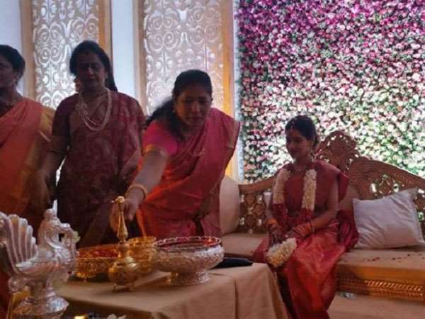 Actor Vikram's daughter gets lost engagement ring back from cab driver Actor Vikram's daughter gets lost engagement ring back from cab driver
