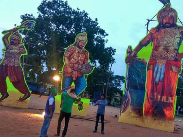ವಿಷ್ಣು ಅವರ ಬೃಹತ್ ಕಟೌಟ್
