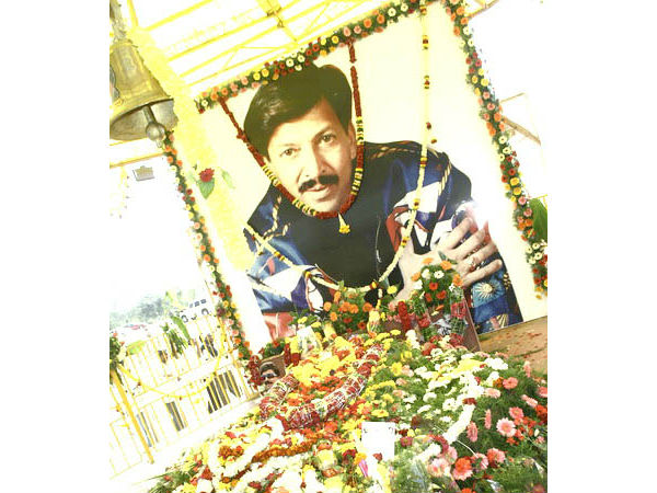 ಎಷ್ಟೇ ಪ್ರಯತ್ನ ಪಟ್ಟರೂ ಆಗ್ಲಿಲ್ಲ!