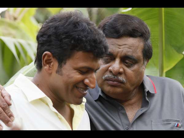 ಮಂಡ್ಯದಲ್ಲಿ ಇಲ್ಲ 'ದೊಡ್ಮನೆ ಹುಡ್ಗ'ನ ಕ್ರೇಜ್.!