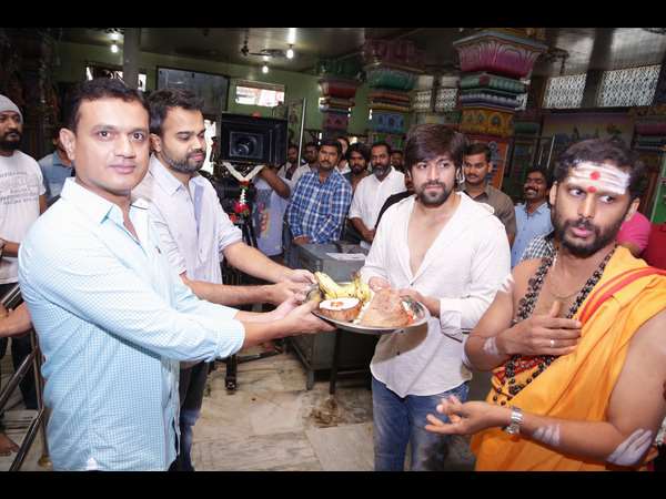 Actor Yash's 'KGF' searching for Heroines Actor Yash's 'KGF' searching for Heroines