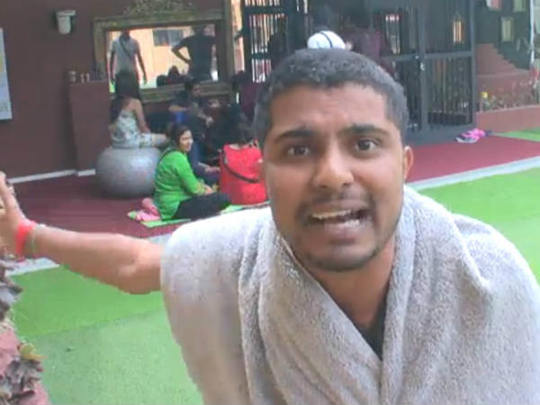ಬಡಬಡಿಸುತ್ತಿರುವ ಪ್ರಥಮ್