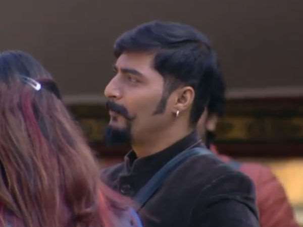 Bigg Boss Kannada 4, Week 1: Punishment for Niranjan by Vanishri Bigg Boss Kannada 4, Week 1: Punishment for Niranjan by Vanishri