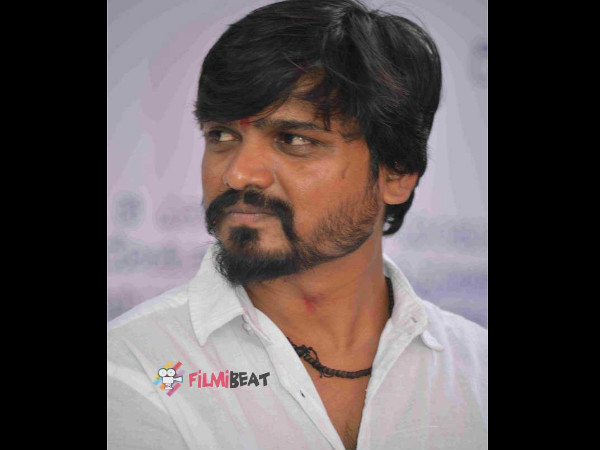 ನಿರ್ದೇಶಕ ಯಾರು?