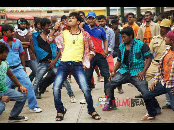 Nataraja Service And Badmaash Movies Releasing This week Nataraja Service And Badmaash Movies Releasing This week