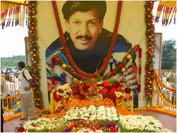 ವಿಷ್ಣು ಸ್ಮಾರಕಕ್ಕೆ ಮೈಸೂರಿನಲ್ಲೂ ಅಡ್ಡಿ