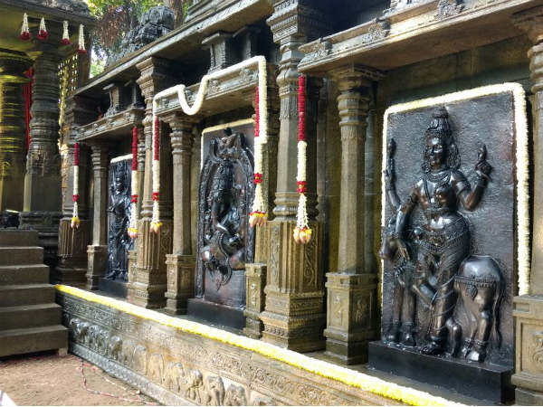 ಯಶ್-ರಾಧಿಕಾ ಆಸೆಯಂತೆ ದೇವಸ್ಥಾನ ನಿರ್ಮಾಣ