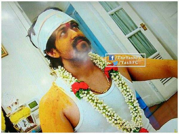 ವರ ಪೂಜೆ ನಡೆಯುತ್ತಿದೆ