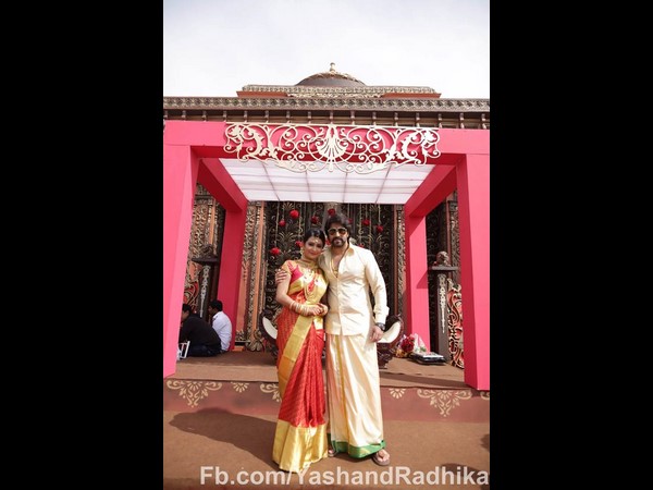 ಮಂಡ್ಯ ಸ್ಟೈಲ್ ನಲ್ಲಿ ನವ ಜೋಡಿ