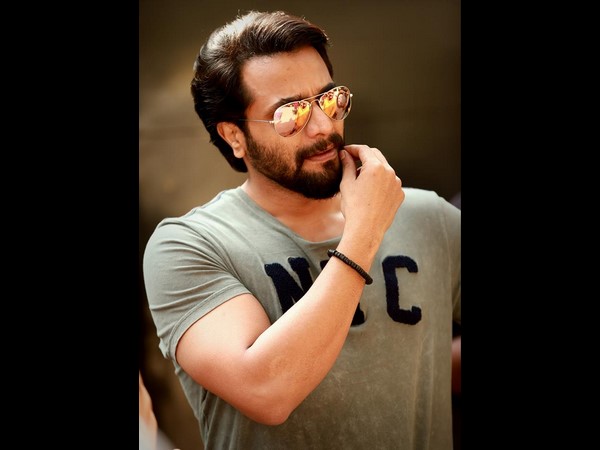 ಹುಟ್ಟುಹಬ್ಬದ ಸಂಭ್ರಮದಲ್ಲಿ ಶ್ರೀಮುರುಳಿ