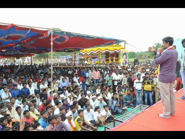 ಬೆಂಗಳೂರಿನಲ್ಲೇ ಸ್ಮಾರಕಕ್ಕೆ ಅಭಿಮಾನಿಗಳು ಪಟ್ಟು!