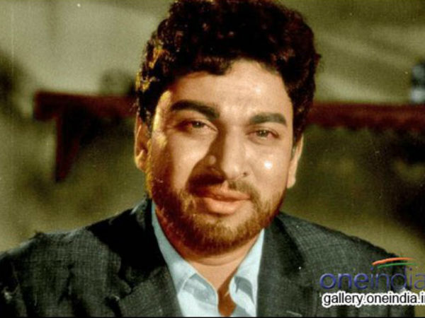 50 ವರ್ಷಕ್ಕೂ ಹೆಚ್ಚು ಕಾಲ ನಟನಾಗಿಯೇ ಅಭಿನಯಿಸಿದ ಮೊದಲಿಗರು ಡಾ.ರಾಜ್