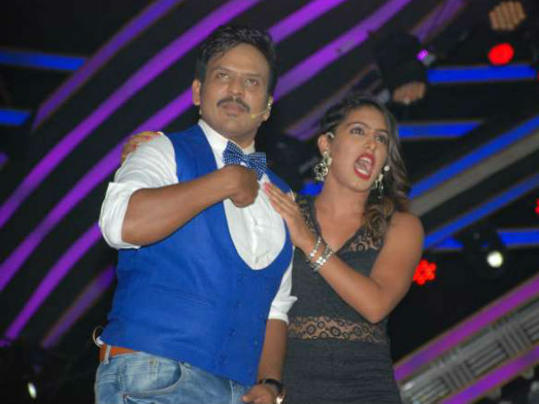 ಸಂಯುಕ್ತ ಡ್ಯಾನ್ಸ್