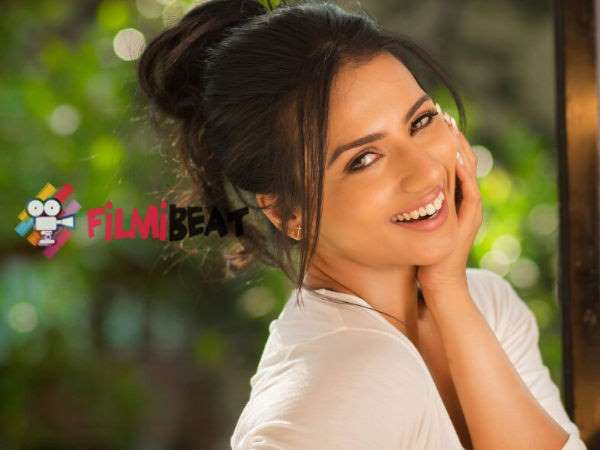 ಥ್ರಿಲ್ಲಿಂಗ್ ಸಬ್ಜೆಕ್ಟ್ ನಲ್ಲಿ ಥ್ರಿಲ್ಲಿಂಗ್ ಪಾತ್ರ