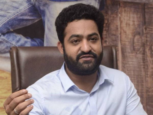 ಫಿಲ್ಮ್ ಫೇರ್ ಪ್ರಶಸ್ತಿ ಪ್ರದಾನ ಸಮಾರಂಭದಲ್ಲಿ...