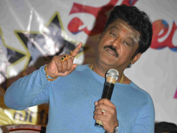 ಚಪ್ಪಲಿ ತಗೊಂಡು ಹೊಡೆಯಿರಿ....