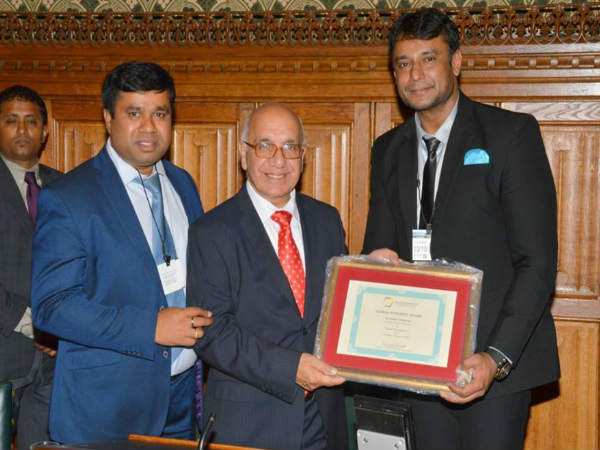 ದರ್ಶನ್ ಗೆ ಆಹ್ವಾನ ಕೊಟ್ಟಿದ್ದು ವಿರೇಂದ್ರ ಶರ್ಮಾ