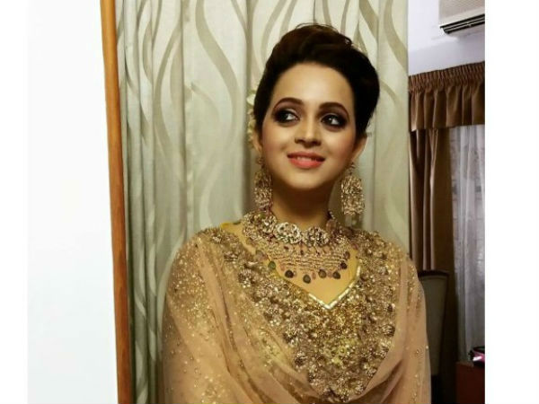 ಮಿರಿ ಮಿರಿ ಮಿಂಚಿದ ಭಾವನಾ