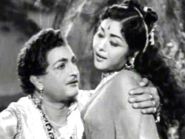 ತೆಲುಗು ಚಿತ್ರದ ಮೂಲಕ ಸಿನಿಮಾ ಪ್ರವೇಶ