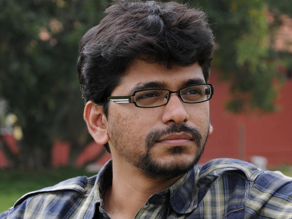 ನನಗೆ ಇಲ್ಲಿ ಯಾರು ಪರಿಚಯ ಇರಲಿಲ್ಲ..