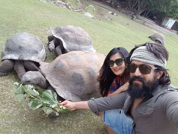 ಅಮೇರಿಕಾಗೆ ಹಾರುತ್ತಿದ್ದಾರೆ ಯಶ್