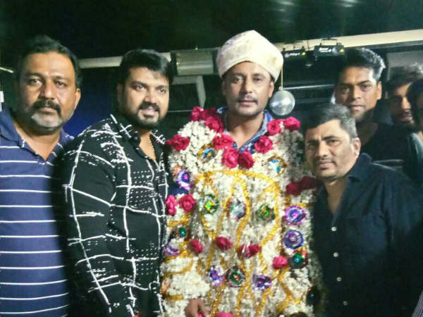 ಮೈಸೂರಿನಲ್ಲಿ ಗೆಳೆಯರ ಸಂಭ್ರಮ