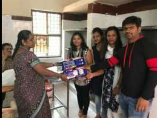 ಮಕ್ಕಳಿಗೆ ಬಟ್ಟೆಯ ವ್ಯವಸ್ಥೆ