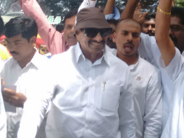 ಸಿಂಬು ಮಾತನ್ನು ಸ್ವಾಗತ ಮಾಡುತ್ತೇನೆ