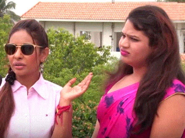 ಮಂಗಳಮುಖಿನಾ ಎಂದು ಪರೀಕ್ಷಿಸಿದ್ದರು..