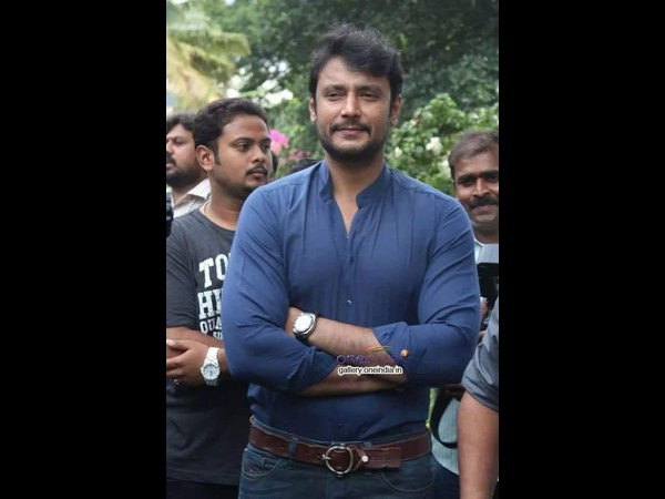 ಶುರುವಾಯ್ತು ಡಿ ಬ್ರದರ್ಸ್ ಪ್ರೀಮಿಯರ್ ಲೀಗ್