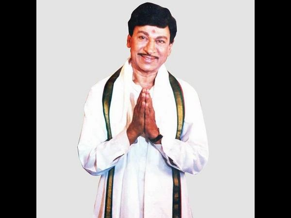 ಮೊದಲ ದಾದಾ ಸಾಹೇಬ್ ಫಾಲ್ಕೆ ಪ್ರಶಸ್ತಿ ಪುರಸ್ಕೃತ