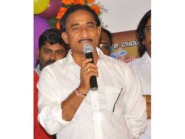 ನಿರ್ಮಾಪಕ ಅಪ್ಪಾರಾವ್ ಒಬ್ಬ ಕಾಮುಕ