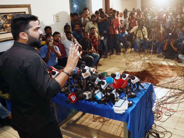ಒಂದು ಲೋಟದಲ್ಲಿ ನೀರು ತುಂಬಿಸಿ ವಿಡಿಯೋ ಮಾಡ್ತೀರಾ.?