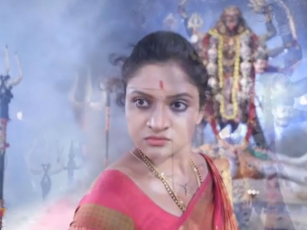 ಕಾಳಿ ಅವತಾರದಲ್ಲಿ ಗೌರಿ