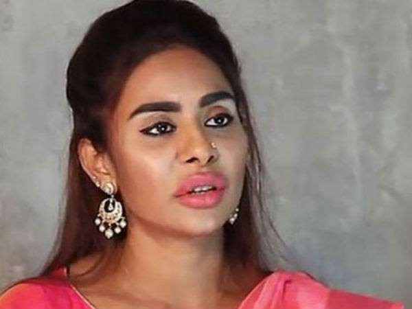 ರೋಜಾ ಯಾರಿಗೂ ಇಷ್ಟವಾಗಿಲ್ಲ ಅನಿಸುತ್ತೆ