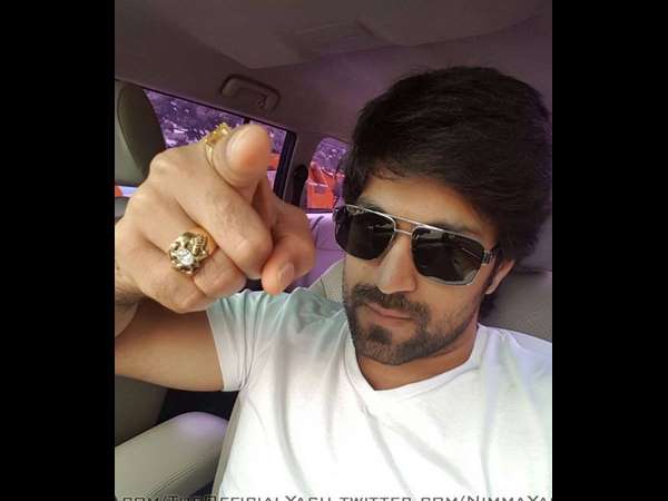 ಫ್ಯಾನ್ಸ್ ವಾರ್ ಯಾಕೆ ?