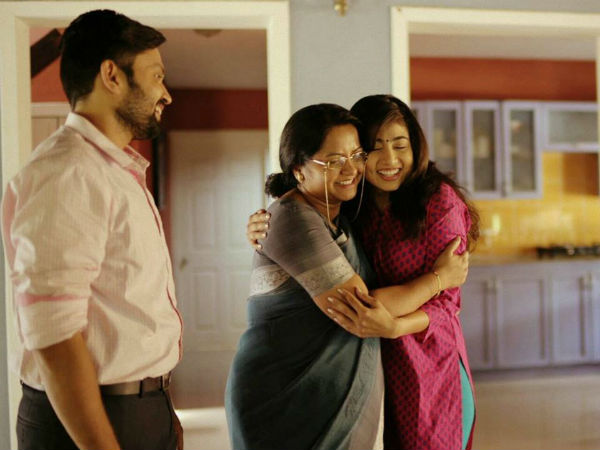 If ghost doesn't scare, actors will - Bangalore Mirror