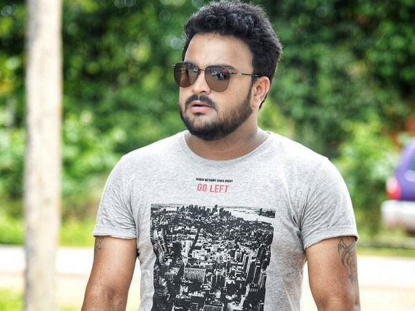 ಗುಟ್ಟನ್ನು ರಟ್ಟು ಮಾಡಿದ ಜೋಡಿ