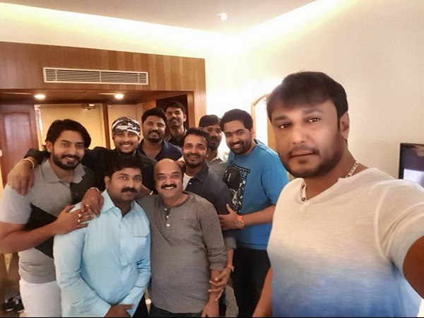 ಎಲ್ಲ ಟೆಕ್ನಿಷಿಯನ್ ಗಳು ಪರಿಚಯ ಇದ್ದರು