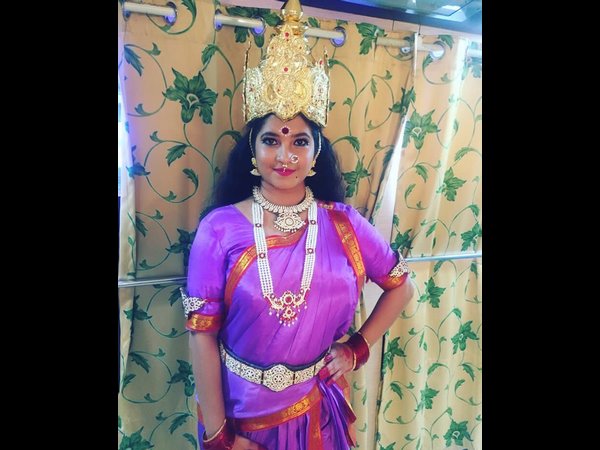 Shubha Pooja and Pooja Gandhi are acting in Hassanamba movie Shubha Pooja and Pooja Gandhi are acting in Hassanamba movie