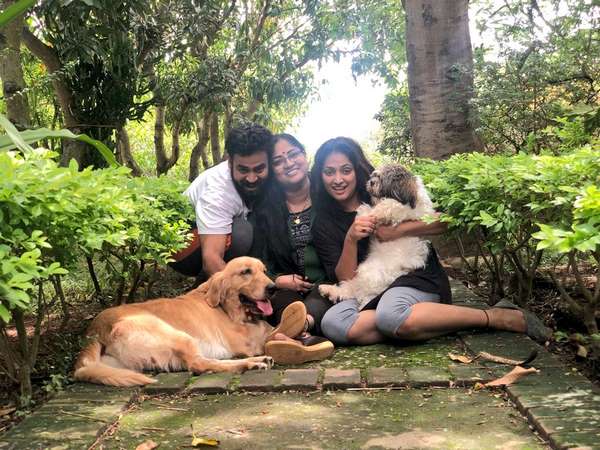 actress Haripriya has gone on a vacation actress Haripriya has gone on a vacation