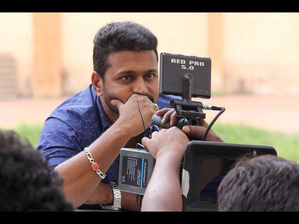 ಆಕ್ಟರ್ ಕಮ್ ಡೈರೆಕ್ಟರ್