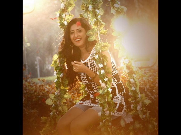 ಮೆಚ್ಯೂರಿಟಿ ಇಲ್ಲದ ಪ್ರಣಯ ಪ್ರಹಸನ: ಪ್ರಜಾವಾಣಿ