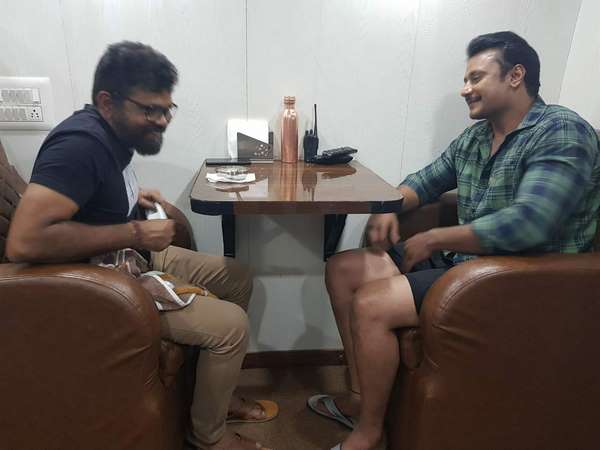ಸಿನಿಮಾ ಬರಲಿ ಎನ್ನುತ್ತಿದ್ದಾರೆ ಅಭಿಮಾನಿಗಳು