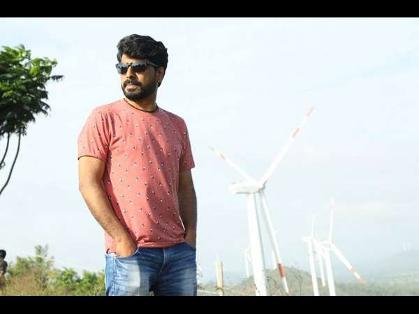 ಮಂಜು ಮಾಂಡವ್ಯ ಕೂಡ ನಿರ್ದೇಶಕ