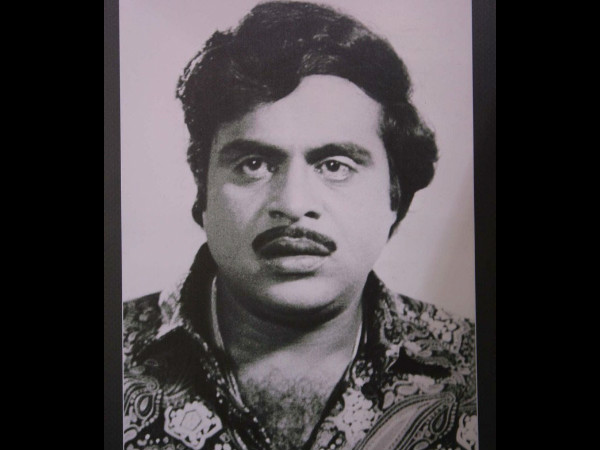 ರೈಲಿಗೆ ತಲೆಕೊಟ್ಟು ಅಭಿಮಾನಿ ಸಾವು