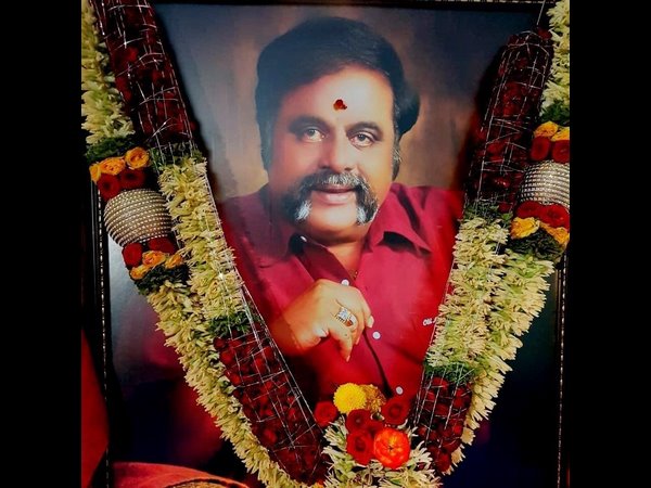 ಇಂದು ಫೋಟೋ ಬದಲಿಸಿದ ಸುಮಲತಾ