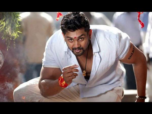 ಯಾರು 'ಆ' ಹುಡುಗಿ.?